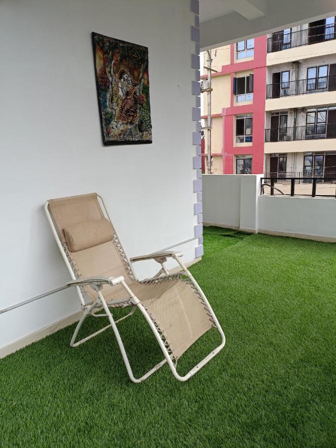 Leela Homestay Jabalpur - Lily - 2 Bhk Luxury Appartment Zewnętrze zdjęcie