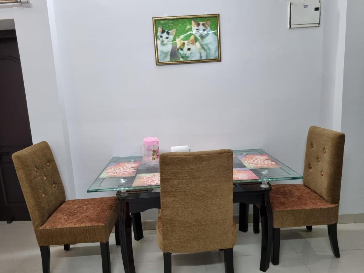 Leela Homestay Jabalpur - Lily - 2 Bhk Luxury Appartment Zewnętrze zdjęcie